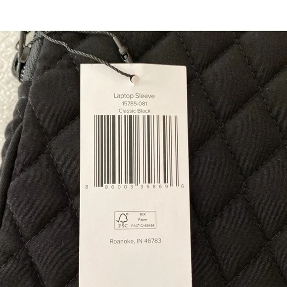 Vera Bradley Laptop Sleeve-Classic Black-Quilted, #15785-081 NWT - Picture 2 of 7